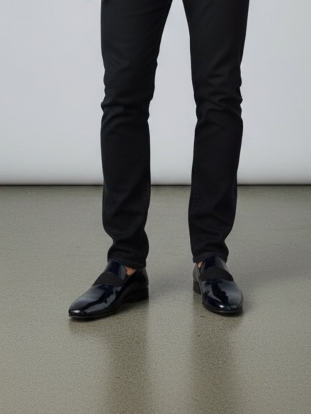 New M2 by Morvati patent blue slip on loafers sz 40